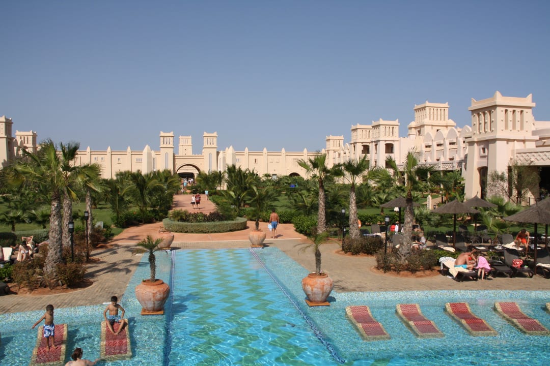 Jeden z basenów ze słoną wodą Hotel Riu Touareg