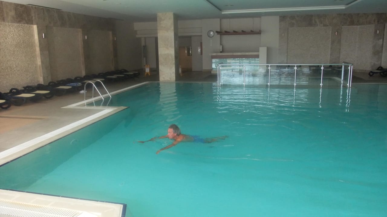 Im Schwimmbad ist immer platz Arcanus Hotels Sorgun