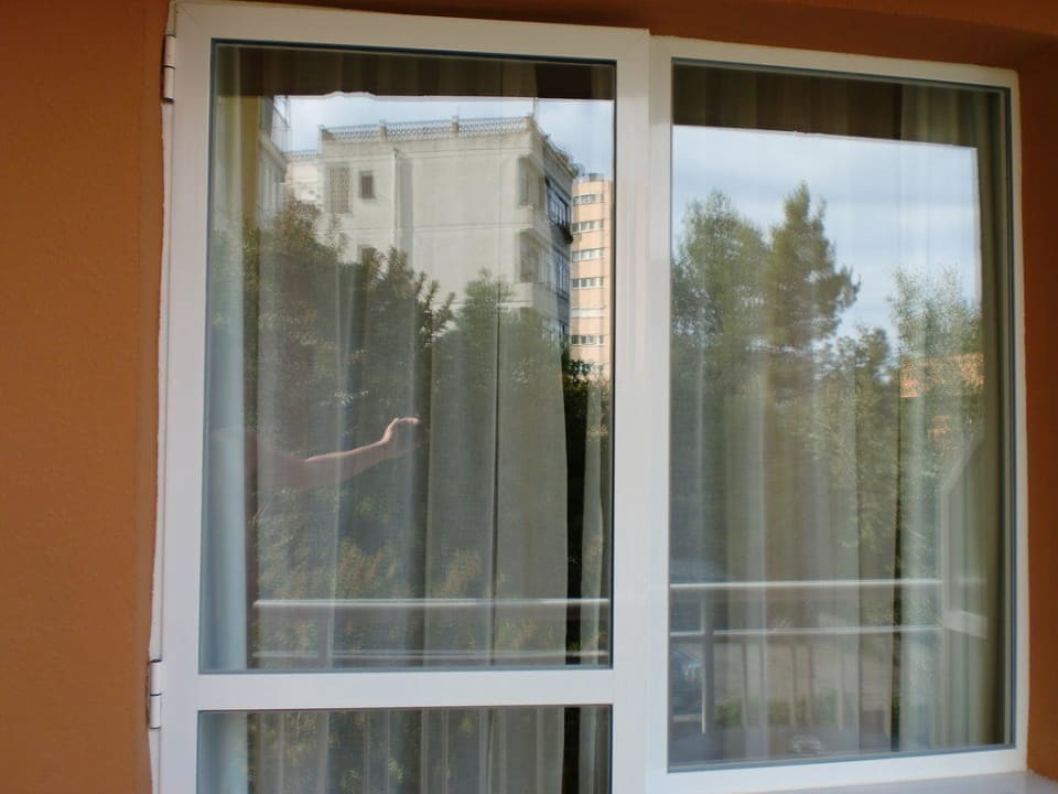 Blick von Balkon ins Zimmer BQ Bulevar Paguera - Adults only