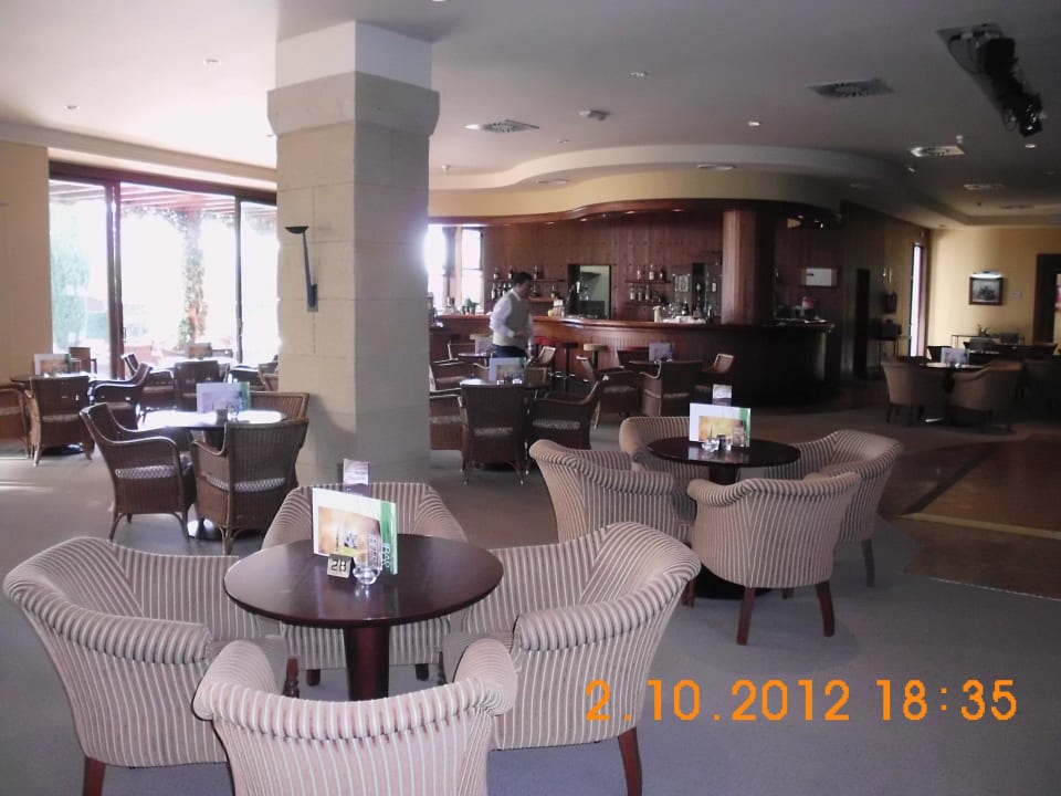 Salonbar Noble Fuerte Conil-Resort