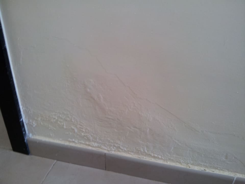 Feuchte Wände im Zimmer Hotel Las Costas