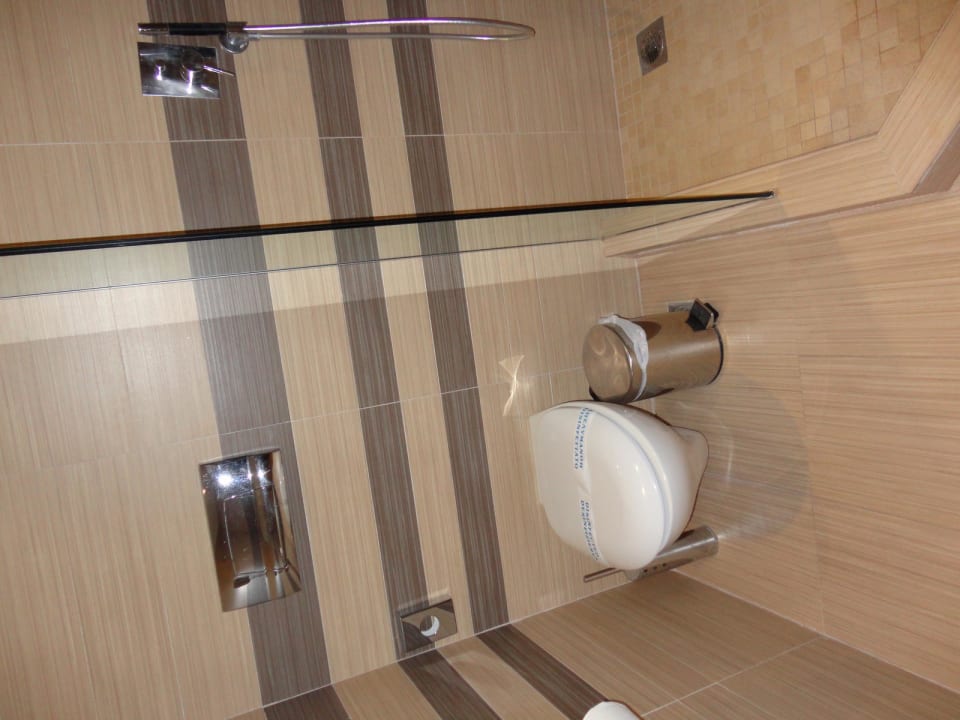 Łazienka The Ixian Grand & All Suites