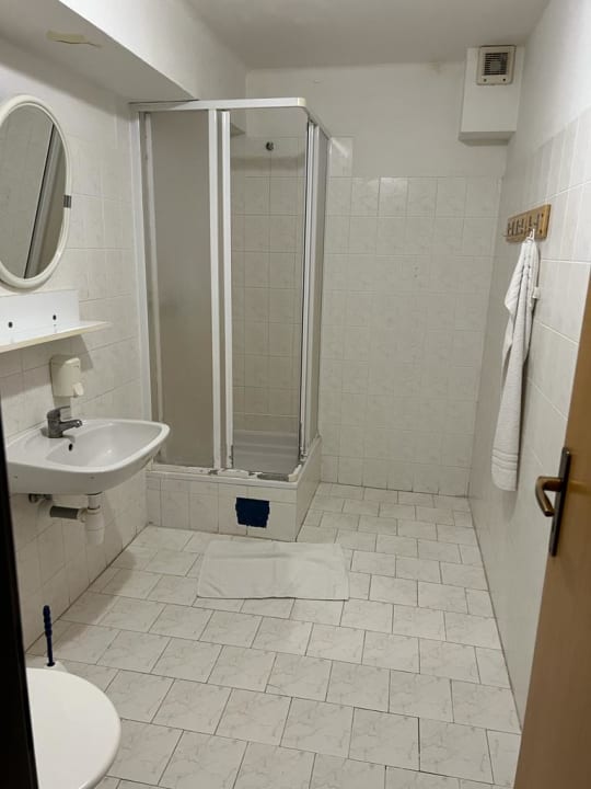 Zimmer Hotel Maxov
