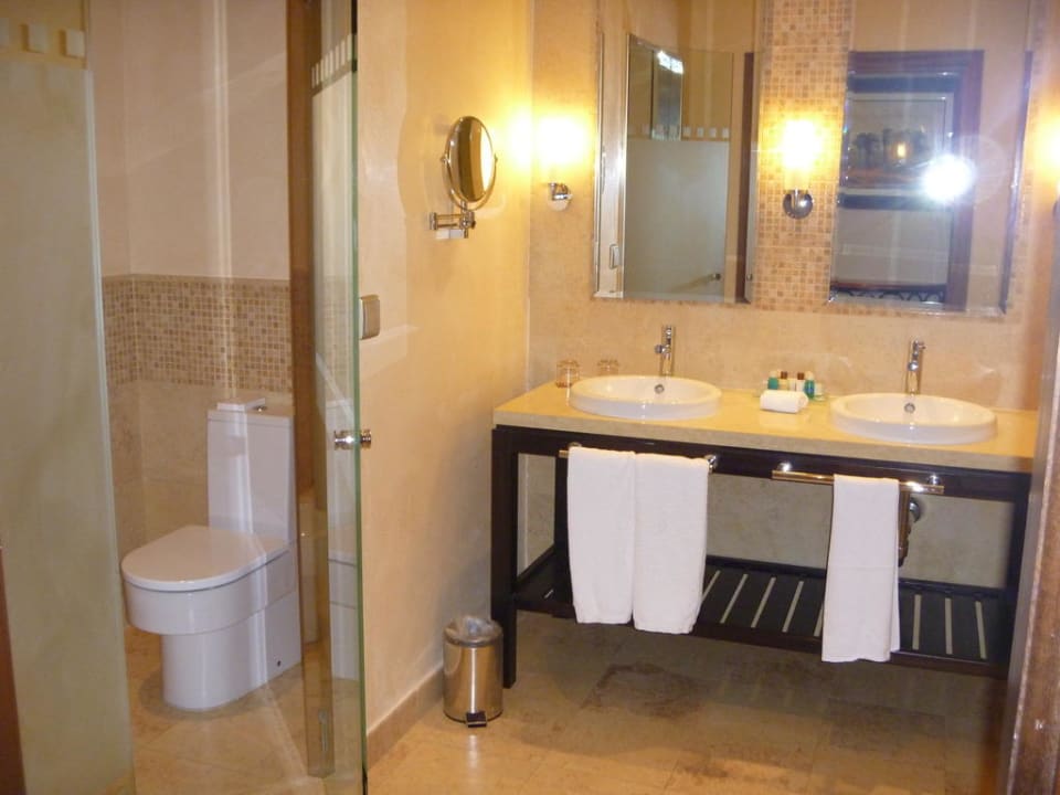 Teil vom Bad Sheraton Fuerteventura Golf & Spa Resort