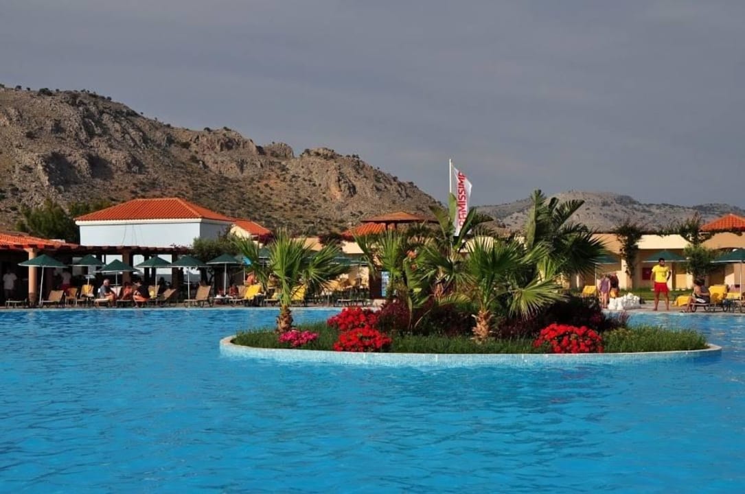 Insel im oberen Pool Lindos Imperial Resort & Spa