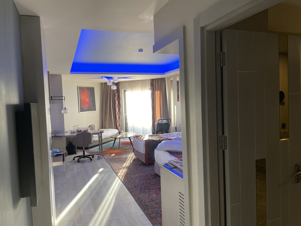 Zimmer Royal Seginus