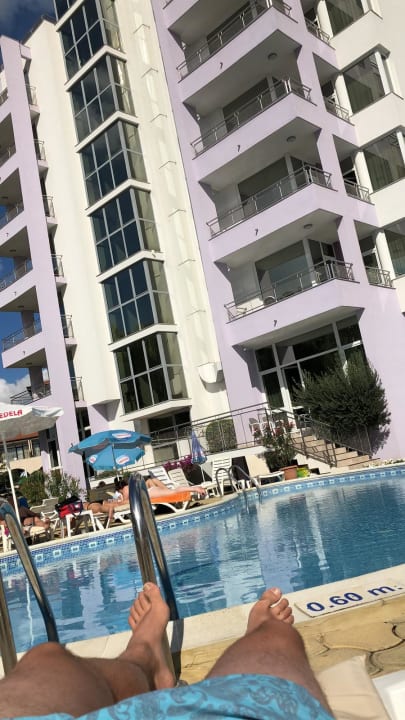 Pool Sentido Neptun Beach