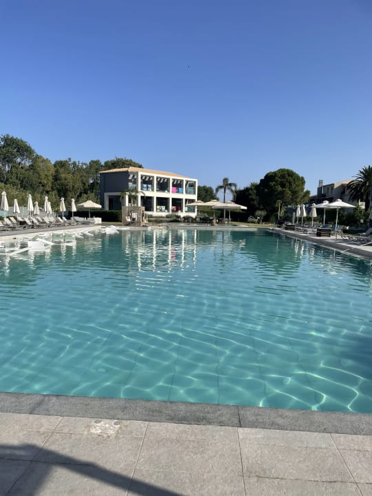 Pool Acharavi Beach Hotel