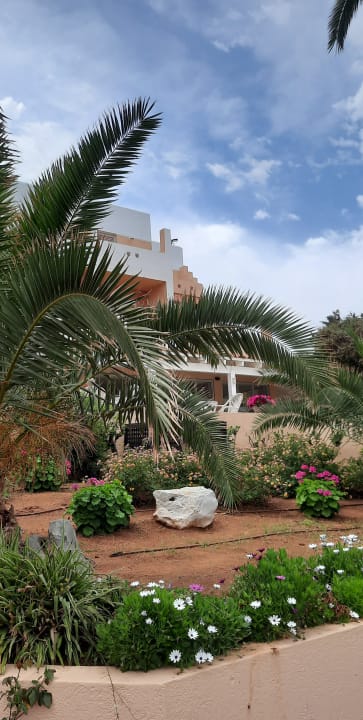 Gartenanlage Anissa Beach & Village