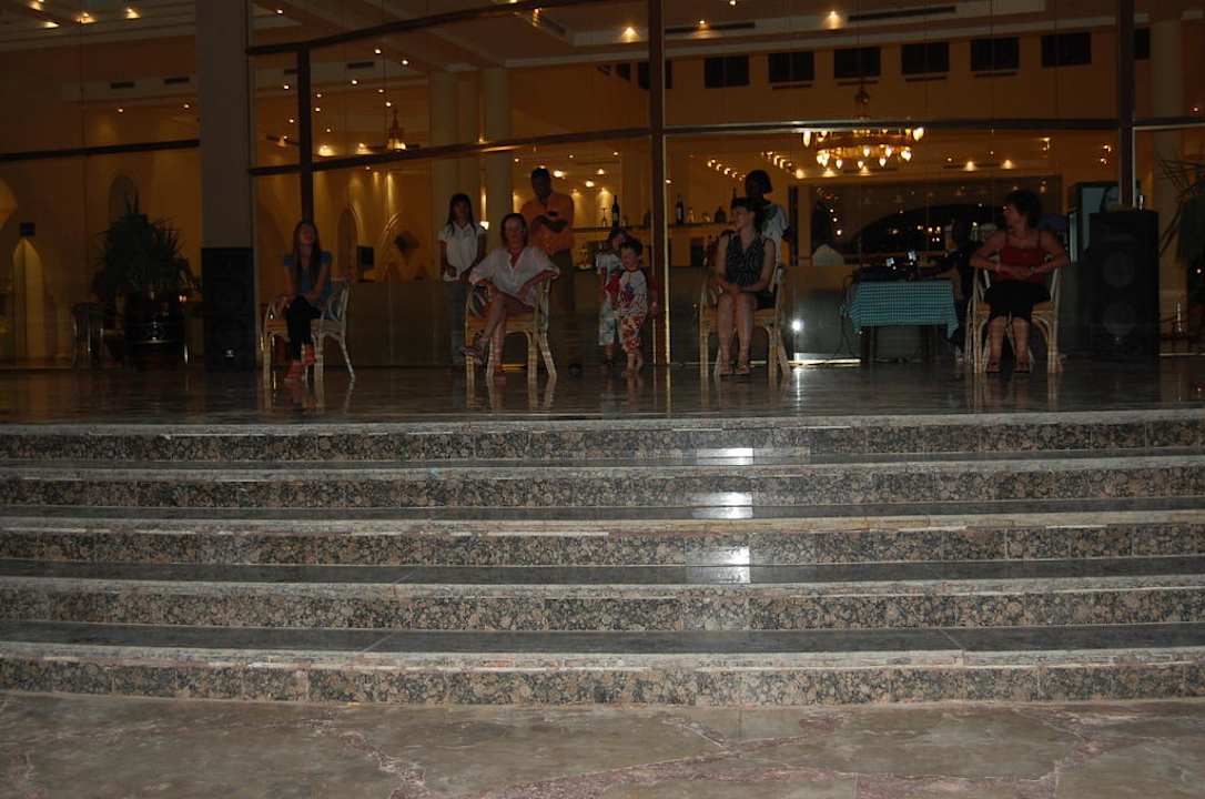 Animacje Pensée Royal Garden Beach Resort
