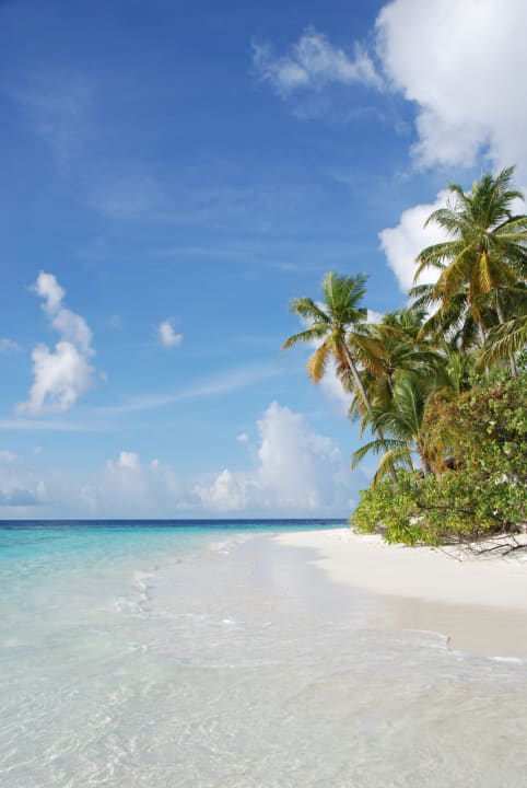 Strand Angaga Island Resort