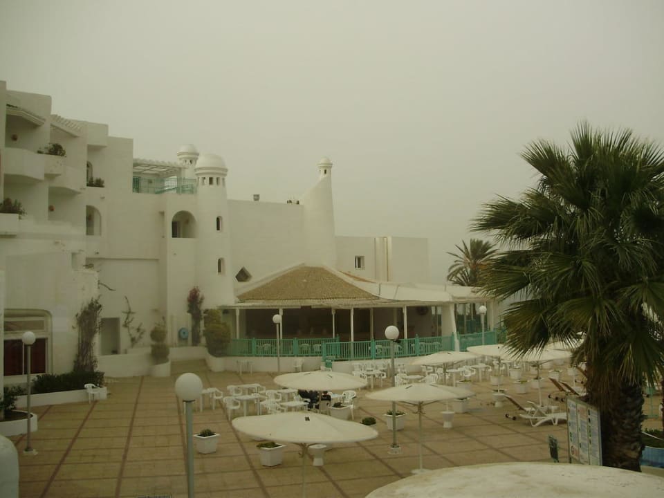 Außenansicht Hotel El Mouradi Skanes Beach