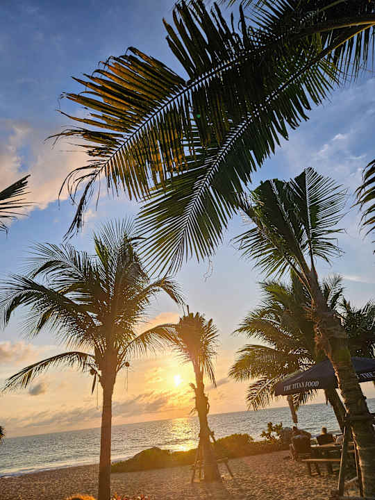 Strand Santhiya Phuket Natai Resort & Spa