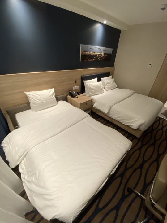 Zimmer Hampton By Hilton Frankfurt Airport