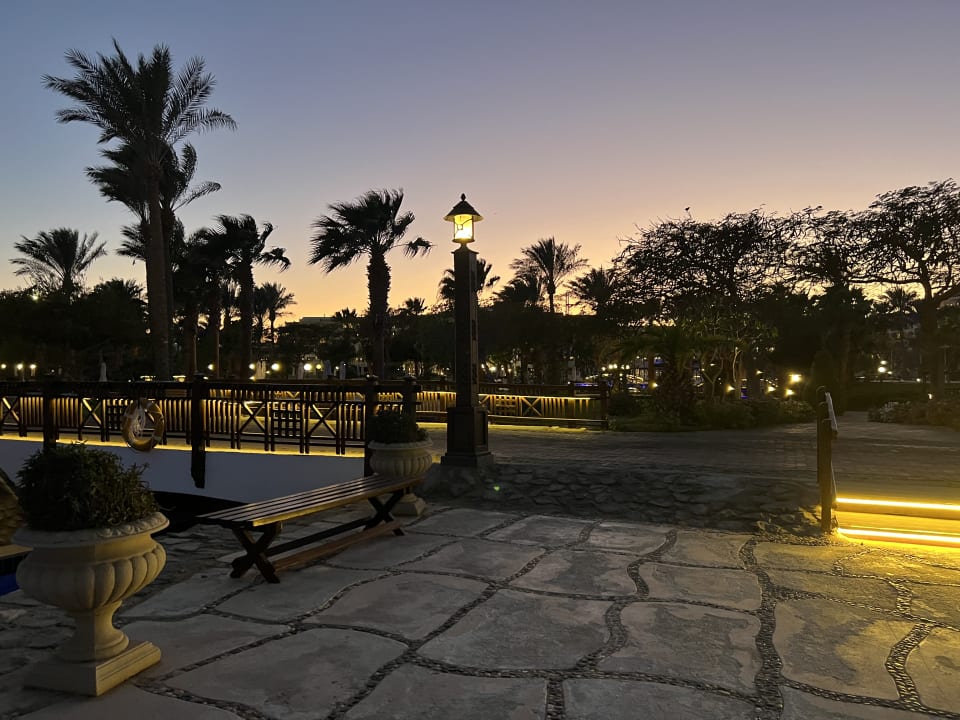 Gartenanlage Steigenberger ALDAU Beach Hotel