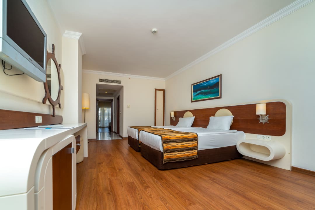 Zimmer Transatlantik Hotel & SPA