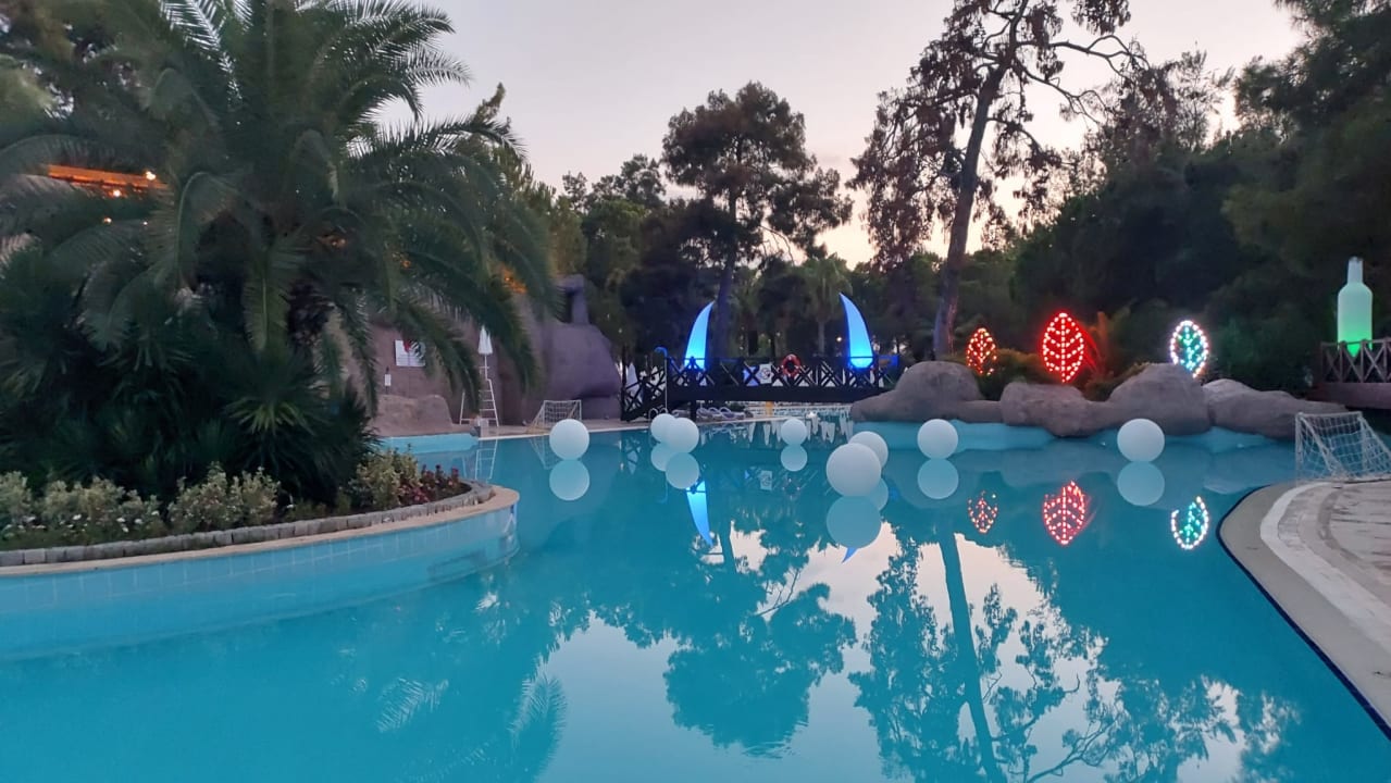 Pool Blue Waters Club