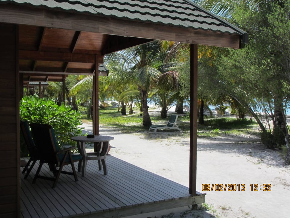 Bungi Meeru Maldives Resort Island