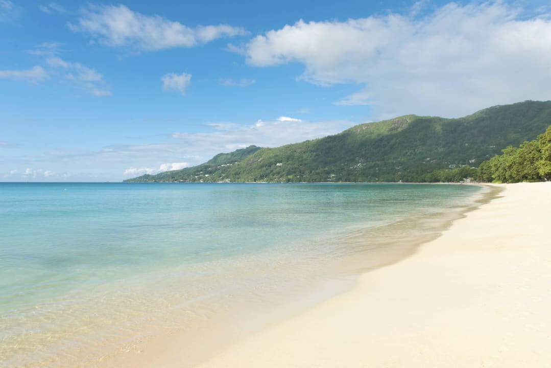 Beau Vallon Beach STORY Seychelles