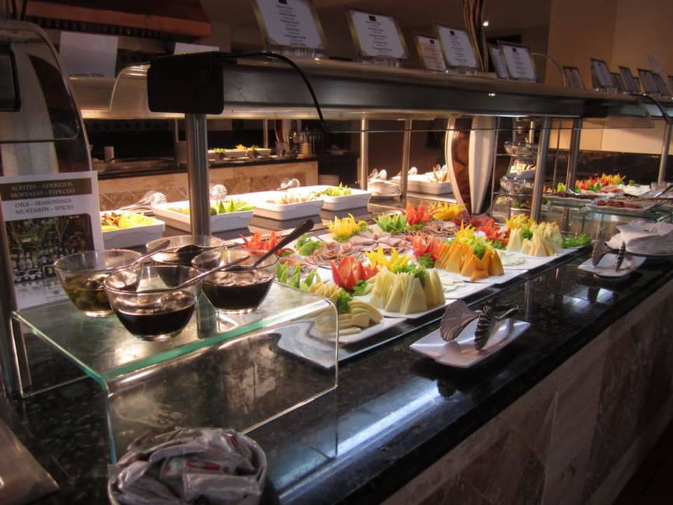 Die Essensauswahl Bahia Principe Luxury Ambar