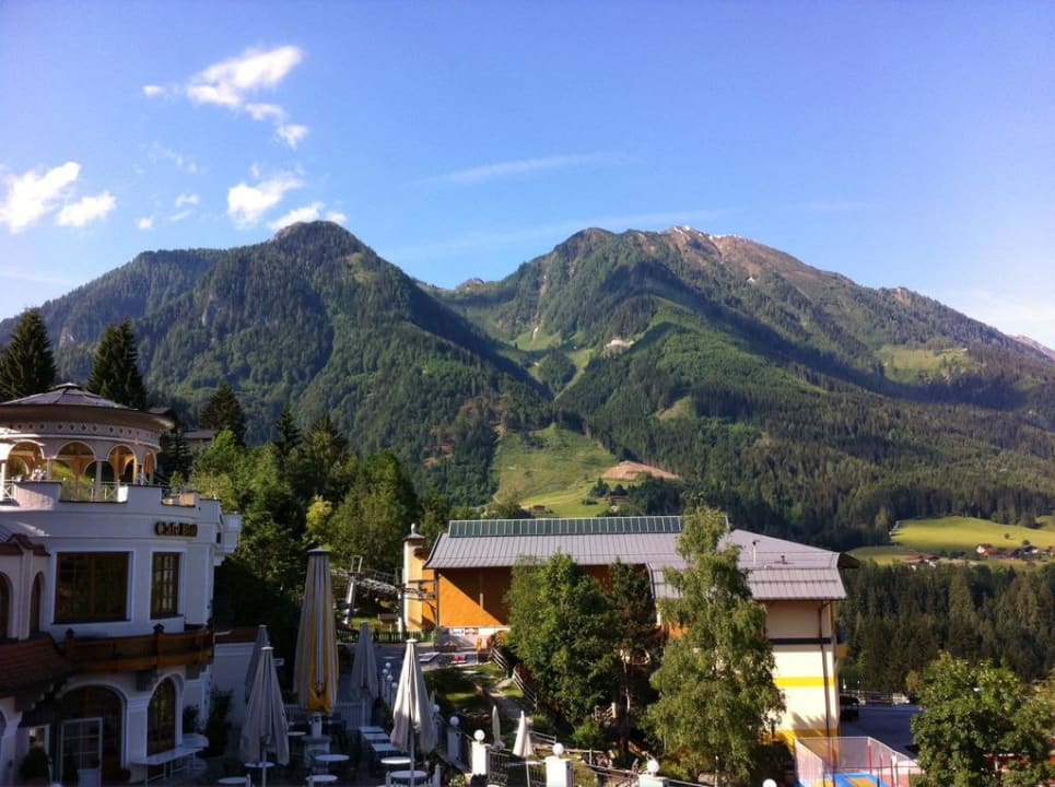 Hotel Alpina - view and the hotel Alpina Alpendorf