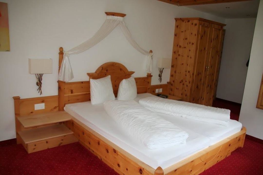 Unser Zimmer Hotel Garni Chasa Castello relax & spa