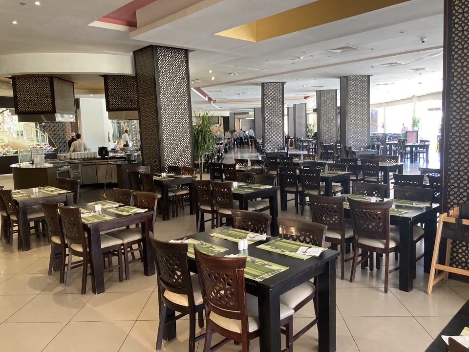 Gastro Jasmine Palace Resort & Spa