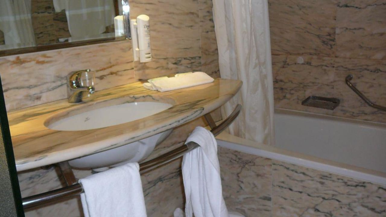 Badezimmer The Lince Azores Great Hotel