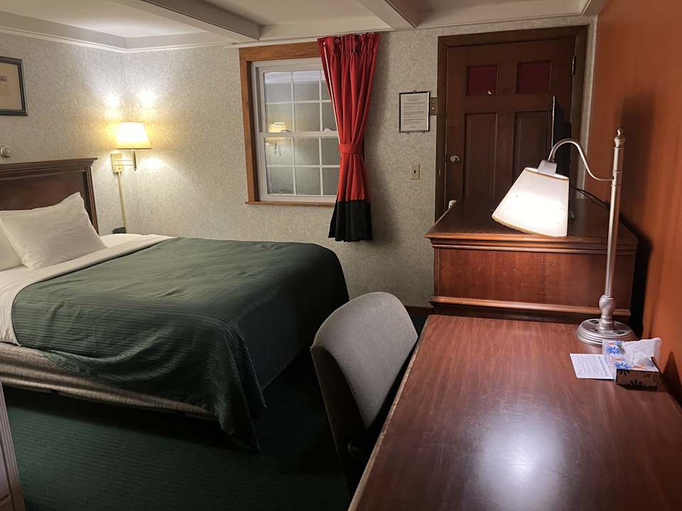 Zimmer Stonybrook Motel & Lodge