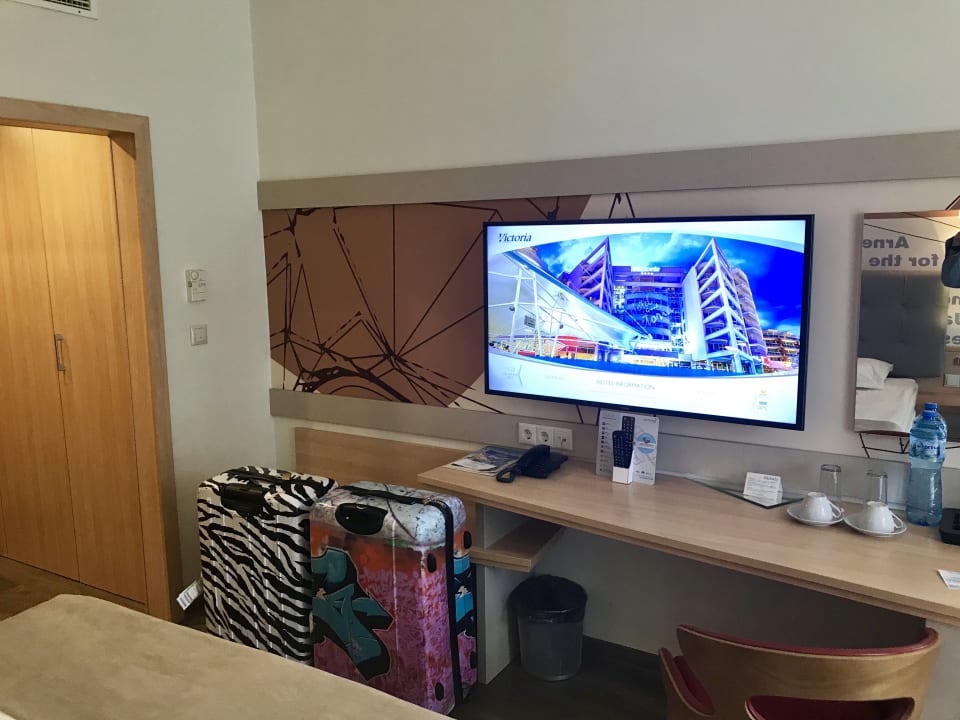 Zimmer Effect Grand Victoria Hotel