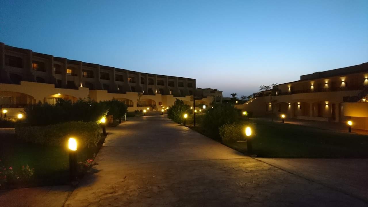 Gartenanlage Cleopatra Luxury Resort Makadi Bay