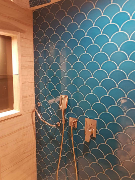 Zimmer Acanthus Cennet Barut Collection