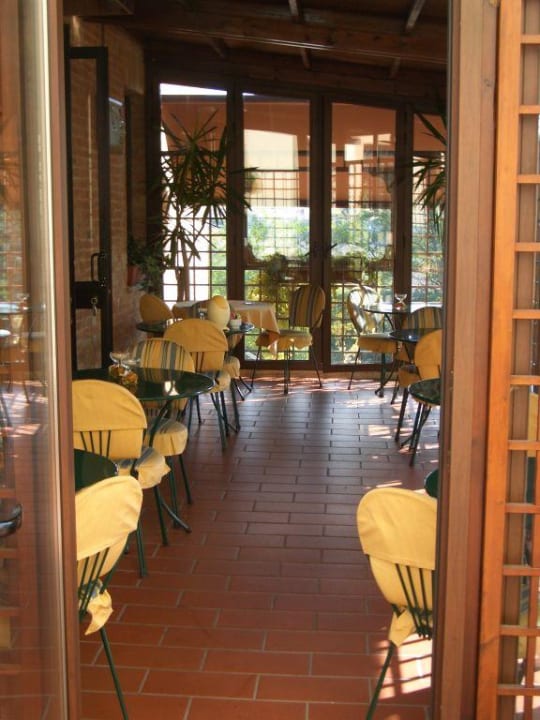 hier wird gefrühstückt... Hotel Arcobaleno