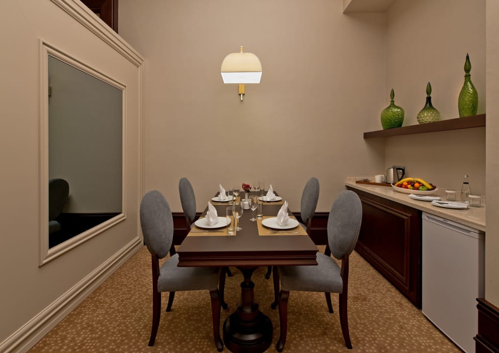 Zimmer Isfanbul Holiday Home & Suites