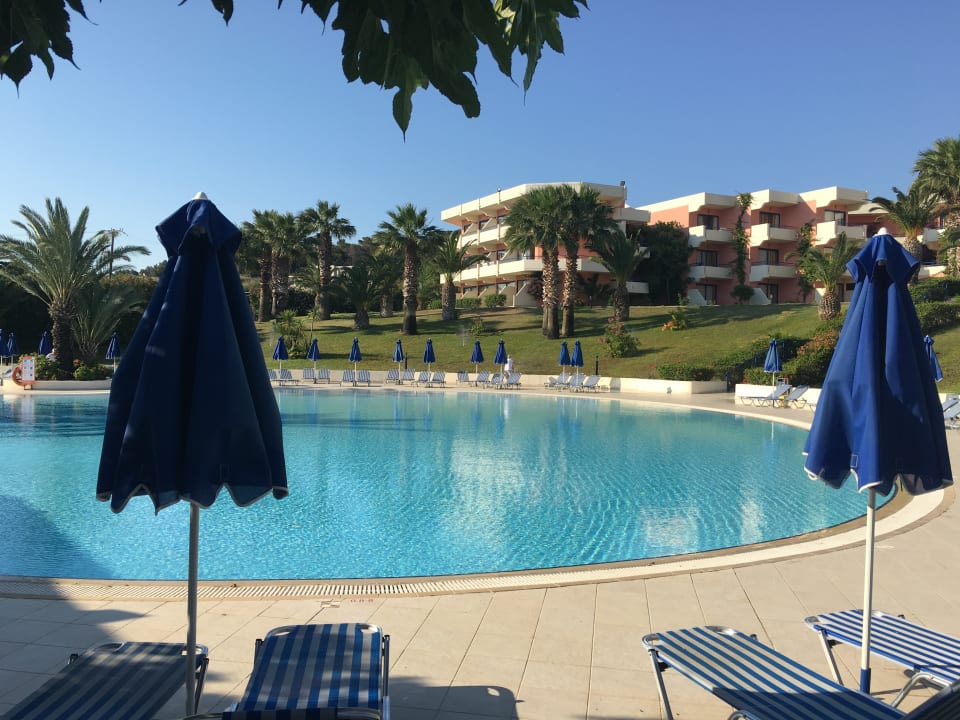 Pool Kresten Palace Hotel