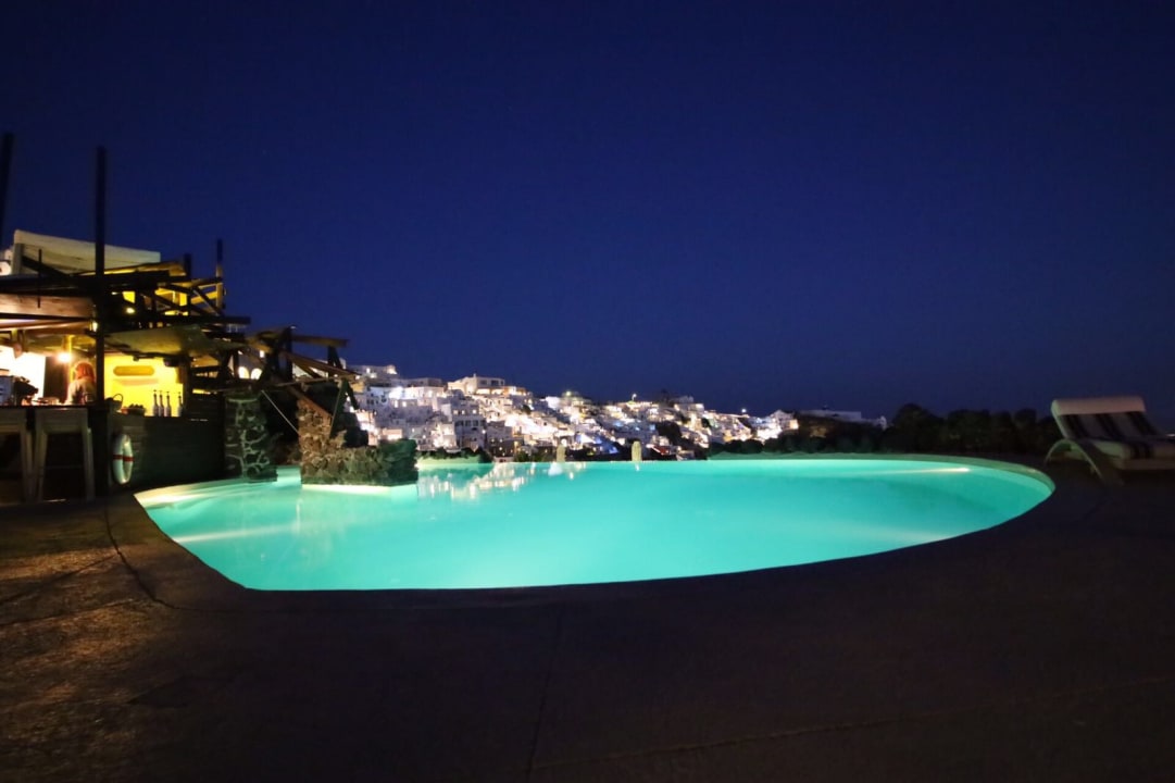 Pool Honeymoon Petra Villas