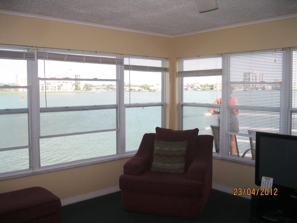 Aussicht zum Wasser Hotel Ebb Tide