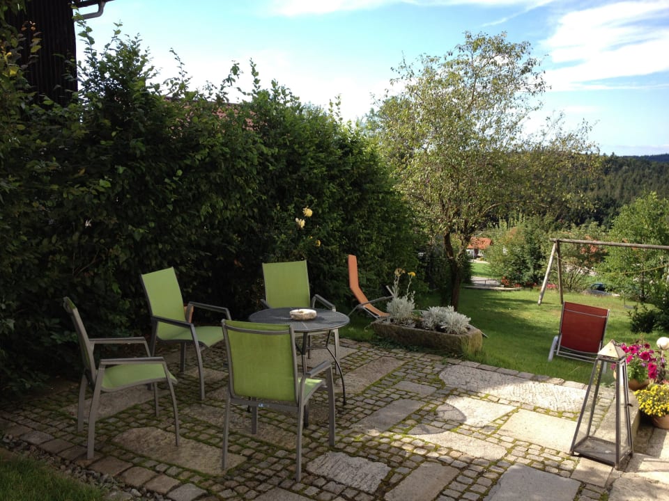 Garten bei dem Haupthaus Gesundheitsresort Rathberger Hof