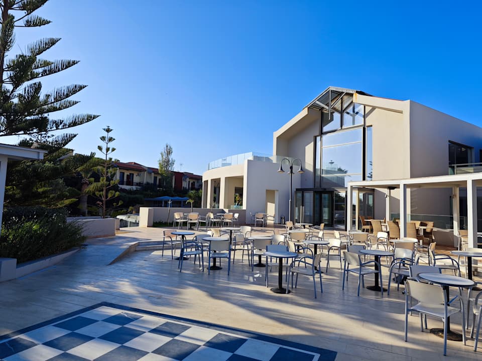 Außenansicht Hotel Minos Mare Beach