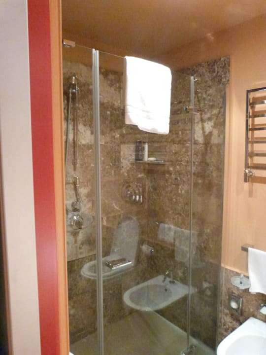 Dusche UNAHOTELS Napoli