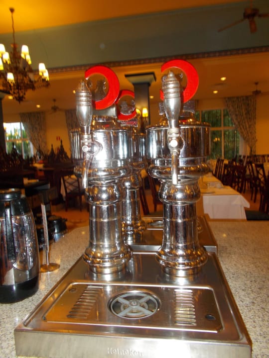 Frühstück im Hauptrestaurant Hotel Riu Chiclana