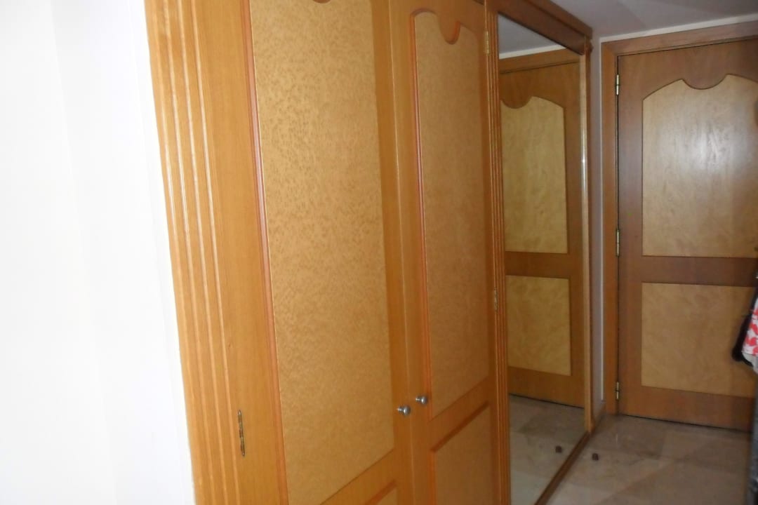 Schrank mit großem Spiegel Grupotel Acapulco Playa - Adults Only