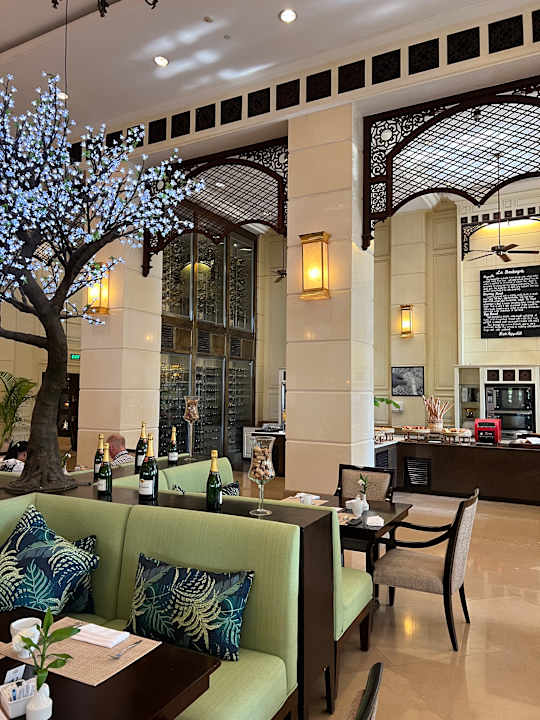 Gastro Hotel Sofitel Phnom Penh Phokeethra