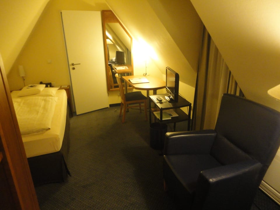 Zimmer Seehotel Niedernberg