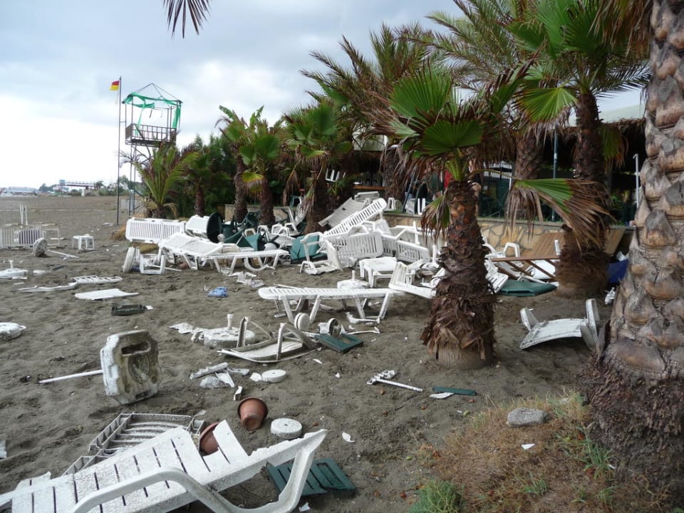 Chaos nach dem Tornado Hotel Yetkin
