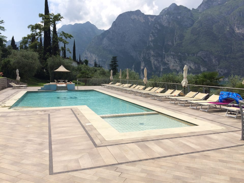 Pool Panoramic Hotel Benacus