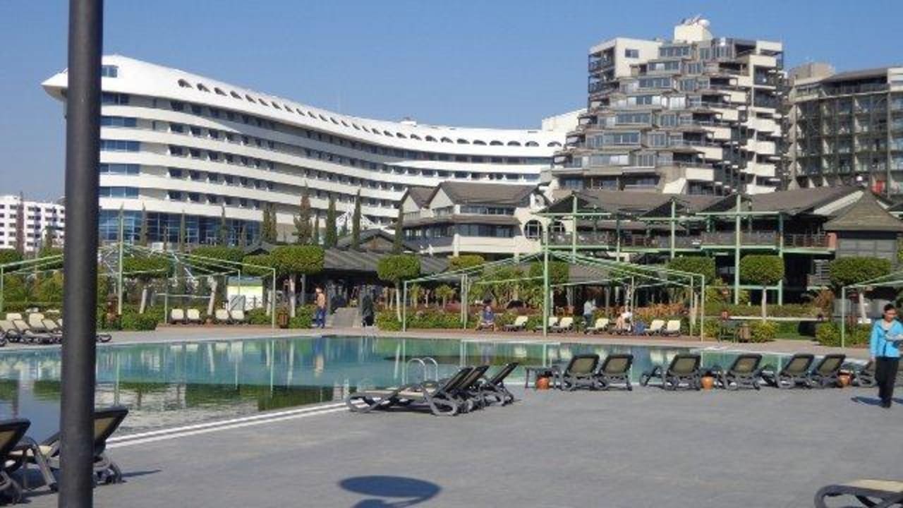 Blick auf Limak Lara und Condorde de Luxe Limak Lara Deluxe Hotel & Resort
