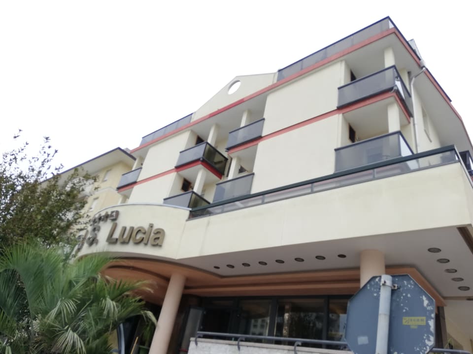 Außenansicht Hotel Santa Lucia
