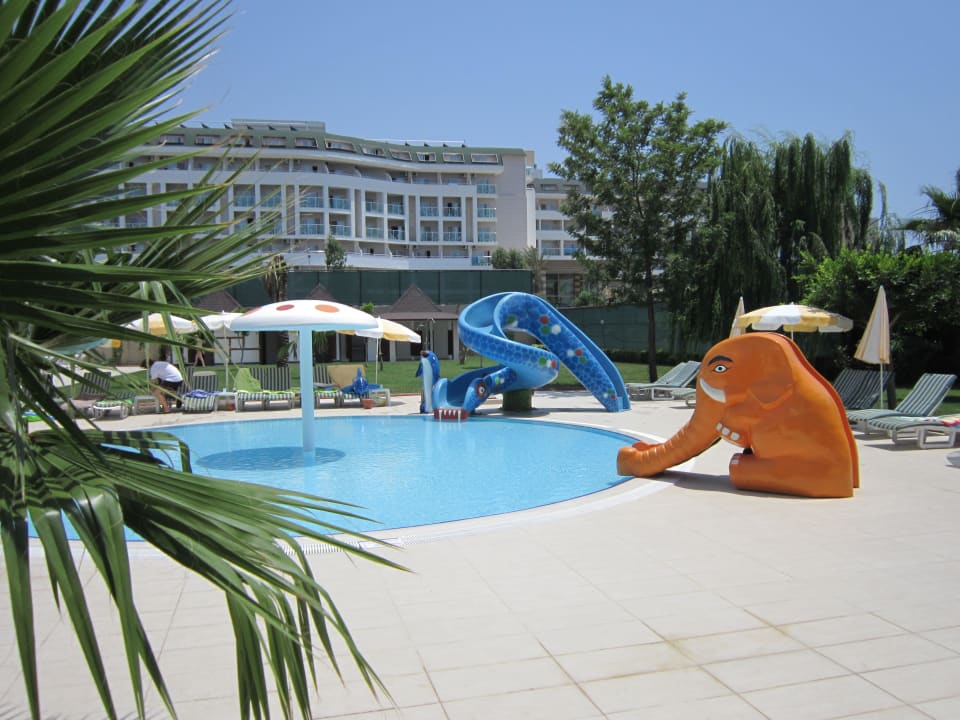 Badelandschaft für die Kleinen Hotel Royal Garden Beach