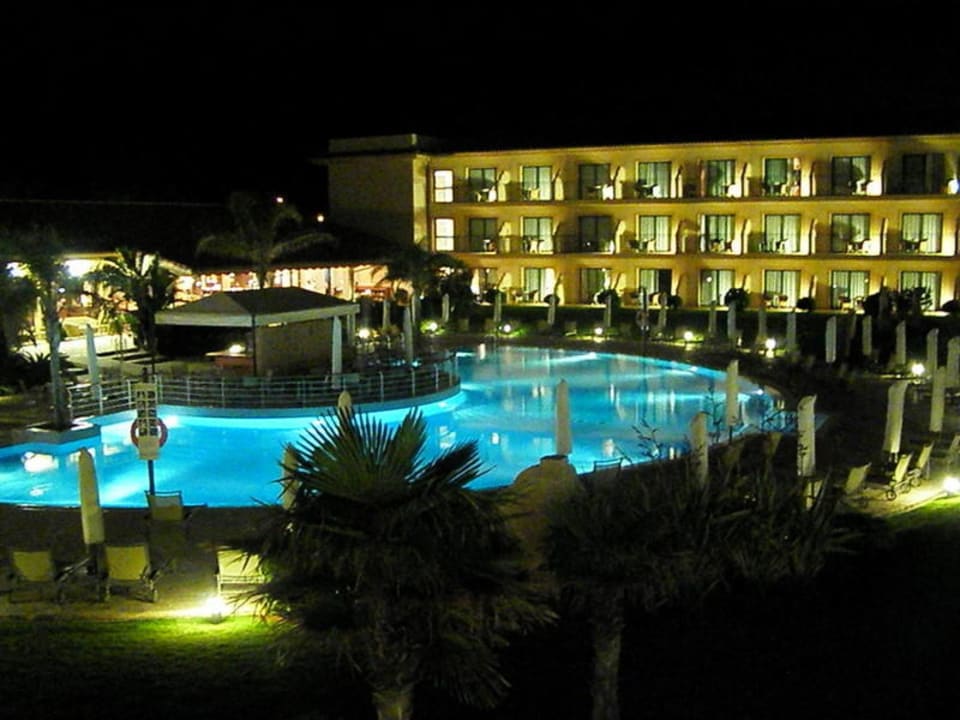 Blick vom Balkon am Abend La Quinta Menorca By PortBlue Boutique